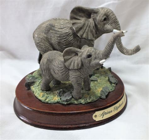 Vintage African Elephants Figurine by Leonardo - Etsy UK