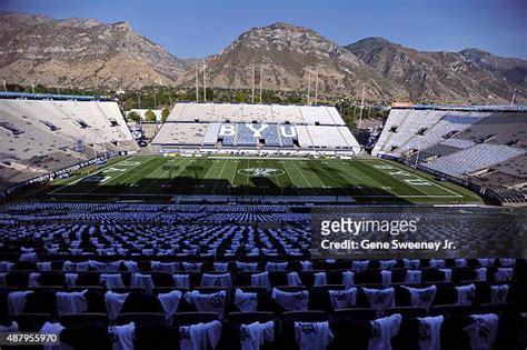 3,517 Lavell Edwards Stadium Provo Stock Photos, High-Res Pictures, and ...