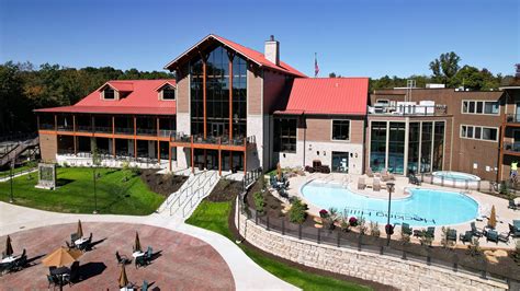 New Hocking Hills State Park Lodge opens in Logan