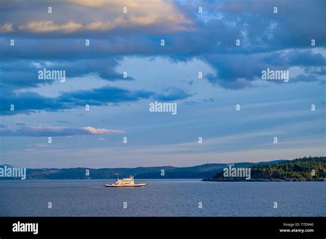 Texada island ferry hi-res stock photography and images - Alamy