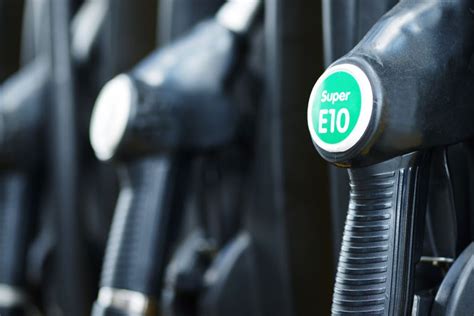 Everything you need to know about E10 petrol | Select Car Leasing