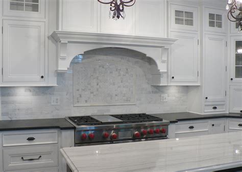 20+ White Carrara Marble Backsplash – The Urban Decor