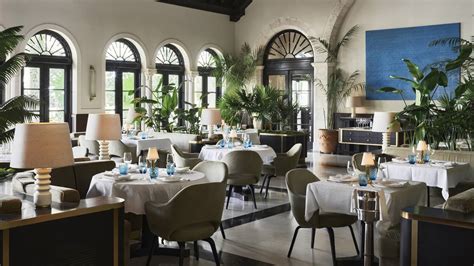 Lido Restaurant Miami | Fine Dining | Four Seasons Surfside