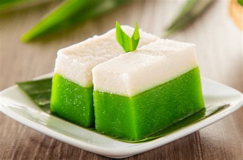 25 Simple Malaysian Desserts - Insanely Good