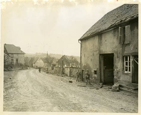 Soldiers conduct patrols in Bining, France on 10 December 1944 | The ...