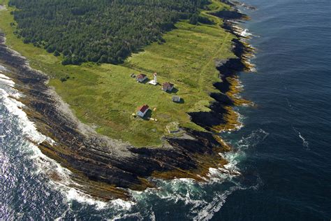 Cross Island Lighthouse in Lunenburg, NS, Canada - lighthouse Reviews - Phone Number - Marinas.com