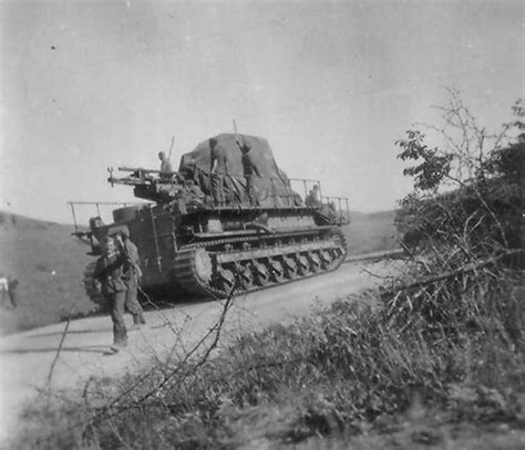 heavy mortar Karl Gerat 040 041 Eastern Front | World War Photos