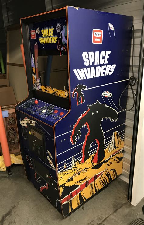 Vintage Space Invaders Arcade Game – Working Great | Worthington ...