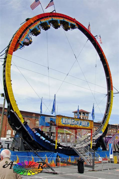 A Ring Of Fire at a USA fair – Amusement Ride Extravaganza