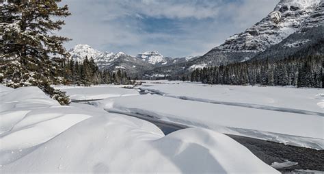 Lamar River In The Lamar Valley Of Yellowstone National Park Wyoming In The Winter With Snow On ...