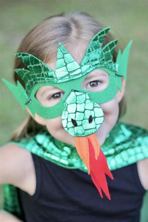 GREEN DRAGON Costume Cape with scales and spikes optional | Etsy | Dragon costume, Kids dragon ...