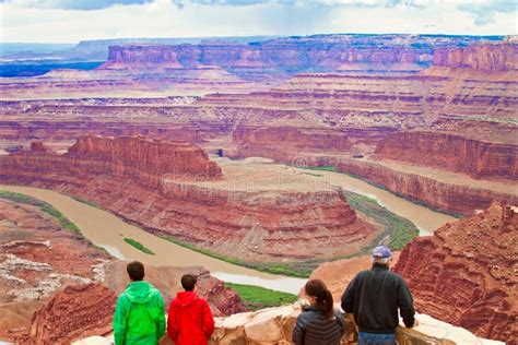 Dead Horse Point Overlook editorial photography. Image of point - 126191737