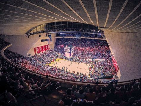 Indiana University basketball arena reopens after face-lift - 95.3 MNC