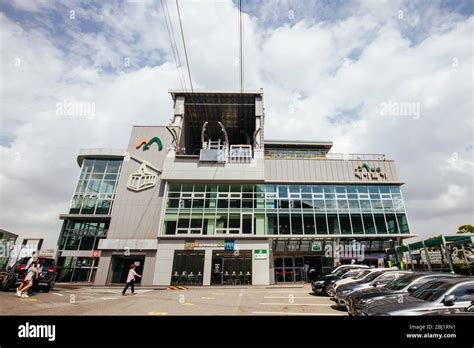 Namsan Cable Car Station Stock Photo - Alamy