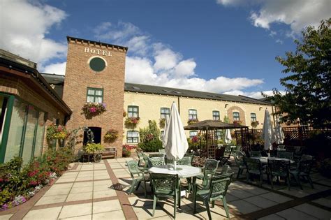 Corn Mill Lodge Hotel, Leeds - UK Hotels and Breaks