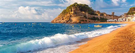 The Best Beaches in Barcelona Guide - City Wonders