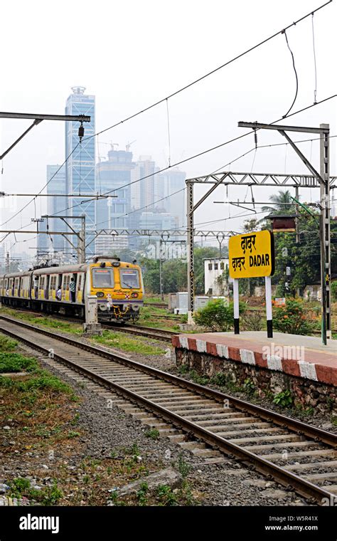 Dadar Railway Station Mumbai Maharashtra India Asia Stock Photo - Alamy