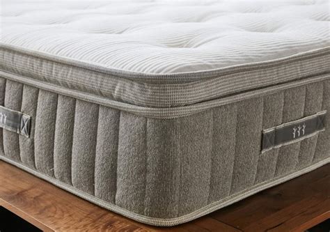 Brentwood Home Cedar Mattress Review | Brentwood Mattress Review