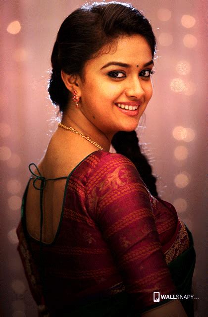 Bairavaa keerthi suresh saree hd photos