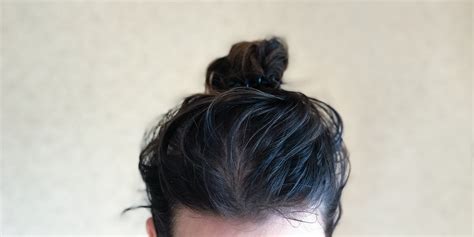 'Why Is My Hair So Oily?' and Other Greasy Hair FAQs, Answered | SELF