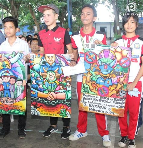 In Bataan, slogans, posters also used in fight vs drugs