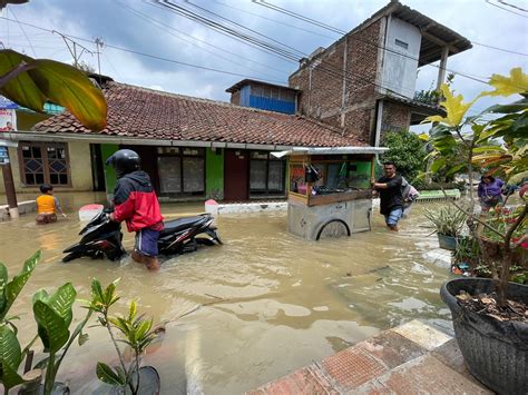 Ribuan Rumah Terendam Banjir di Wilayah Kabupaten Bandung