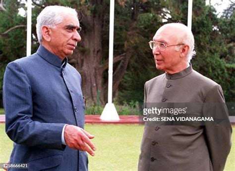 729 Sartaj Aziz Photos & High Res Pictures - Getty Images