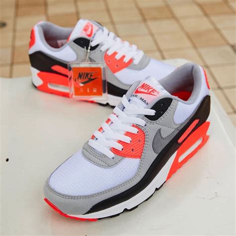 Nike Air Max 90 OG Infrared 2020 Release Date - Sneaker Bar Detroit