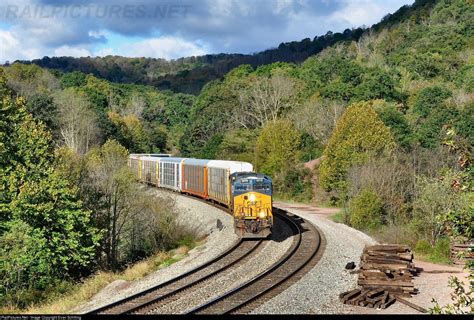 RailPictures.Net Photo: CSXT 3272 CSX Transportation (CSXT) GE ET44AH at Fairhope, Pennsylvania ...