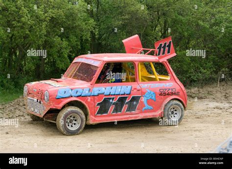 Racing Mini Banger Car Smallfield Raceway Surrey Stock Cars Stock Photo - Alamy