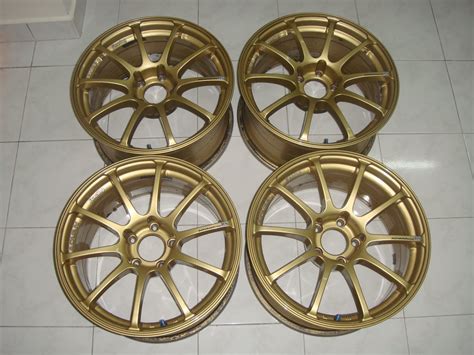 SUPERTRAM GARAGE: 17" ADVAN RS rims (17x8.5J OF31 PCD5x114.3)