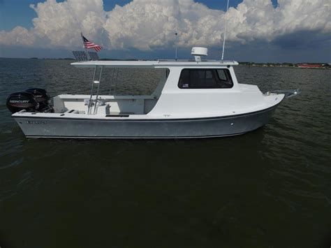 2019 Evans & Sons 25 Pilot House - SPORTFISH TRADER