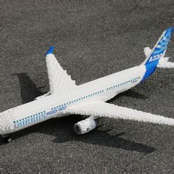 LEGO IDEAS - AIRBUS A330-300, scale 1/50.