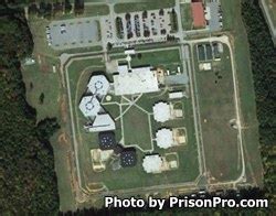 Warren Correctional Institution Visiting hours, inmate phones, mail