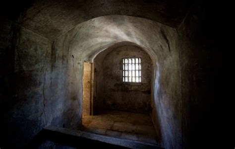 Oxford Prison Cells - Oxford Castle & Prison