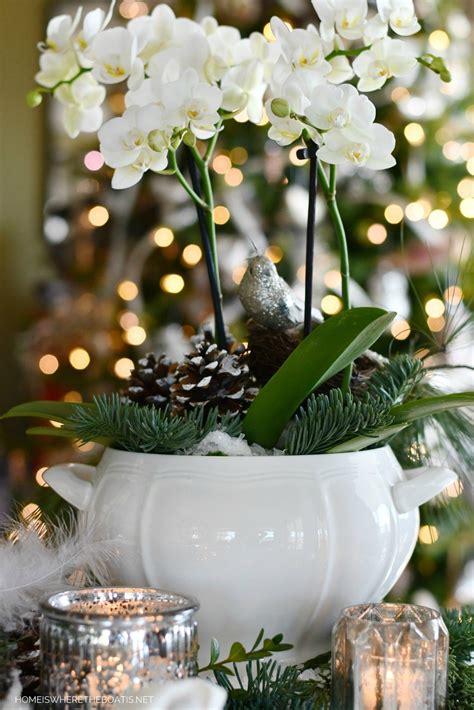 Winter White Arrangement & Tablescape