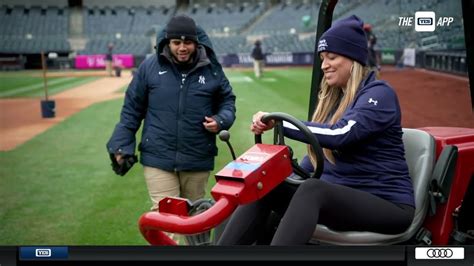 Meredith Marakovits - A Role Model For Women In Sports Journalism