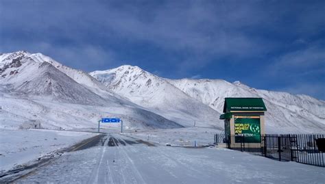 Khunjerab Pass | How to cross Pakistan-China border? - FlyVour