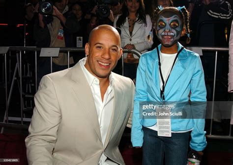 Vin Diesel and fan during "The Pacifier" Los Angeles Premiere - Red... News Photo - Getty Images