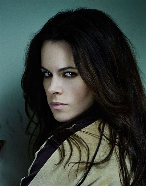 Emily Hampshire | 12 monkeys, Emily hampshire, Jennifer