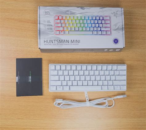 Razer huntsman mini HAS RGB (white) - ruralinfos.tg