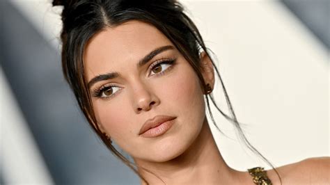 Kendall Jenner Doesn’t Feel Like a Kardashian: “I Didn’t Choose This Life” | Teen Vogue