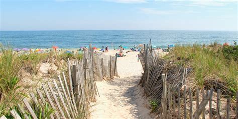 15 Best East Coast Beaches - Top East Coast Vacation Ideas for Families