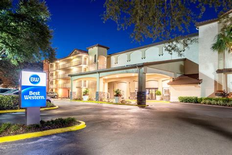 Best Hotel Near SeaWorld Orlando