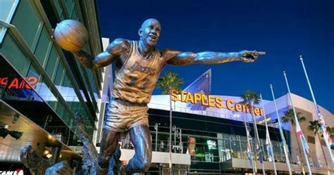 Statue of Kobe Bryant at Staples Center ... | Stock Video | Pond5