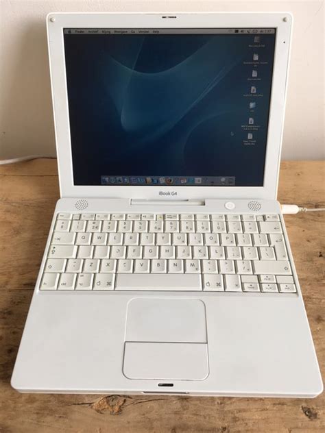 Apple iBook G4 - Catawiki