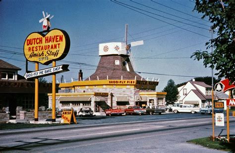 Roadside America: A Look at Mid-Century Diners - Flashbak