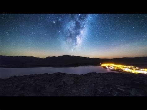 The Milky Way Above Lake Tekapo, New Zealand - Best Outer Space Videos