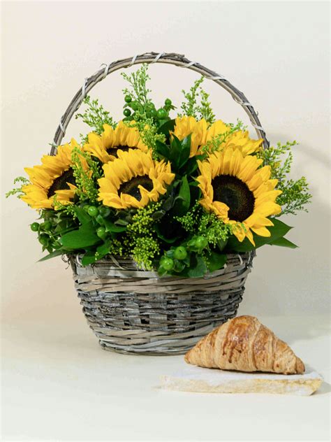 Basket of Sunny Sunflowers - Flowers Los Angeles | Same-day Flower ...