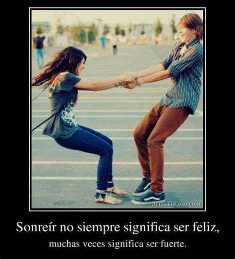 Sonreír no siempre significa ser feliz,